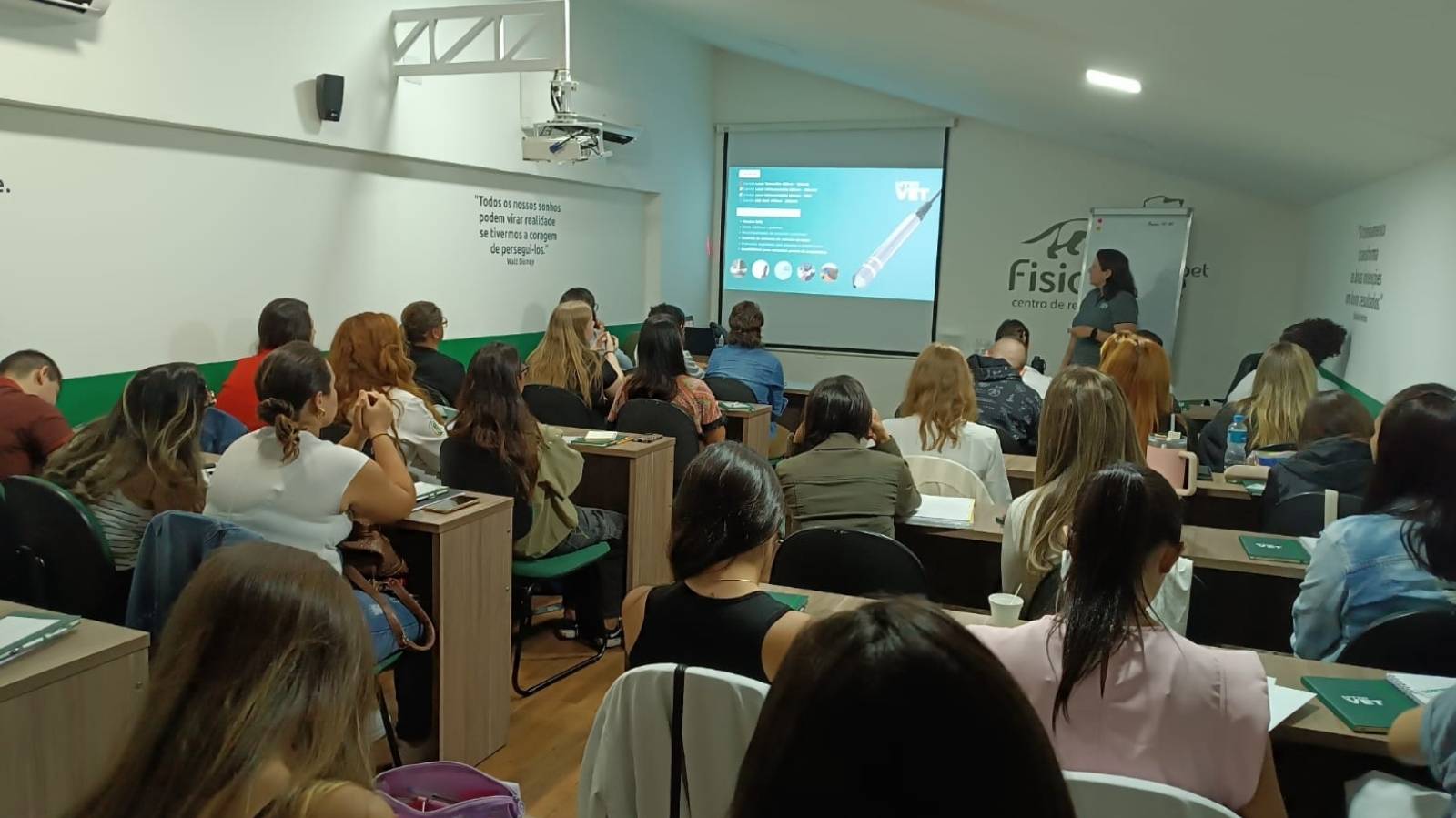 Pós-graduação em Fisioterapia e Acupuntura Veterinária 2026